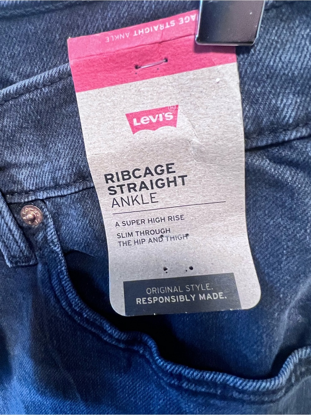 LEVI’S Ribcage Straight Ankle Jeans - Picture 10 of 16